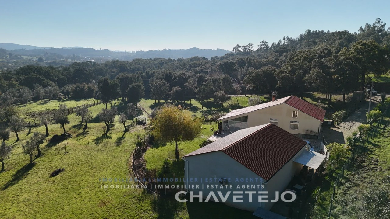 Moradia T4 para Venda em Pussos São Pedro Foto 52