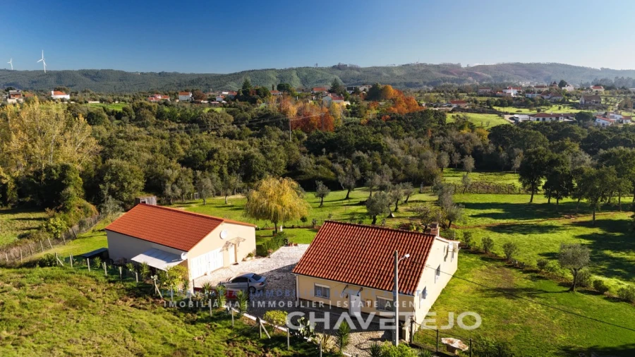 Moradia T4 para Venda em Pussos São Pedro Foto 55