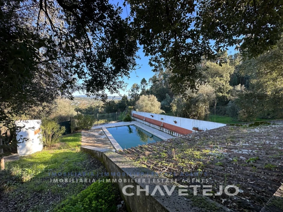 Moradia T2 para Venda em Serra e Junceira Foto 2