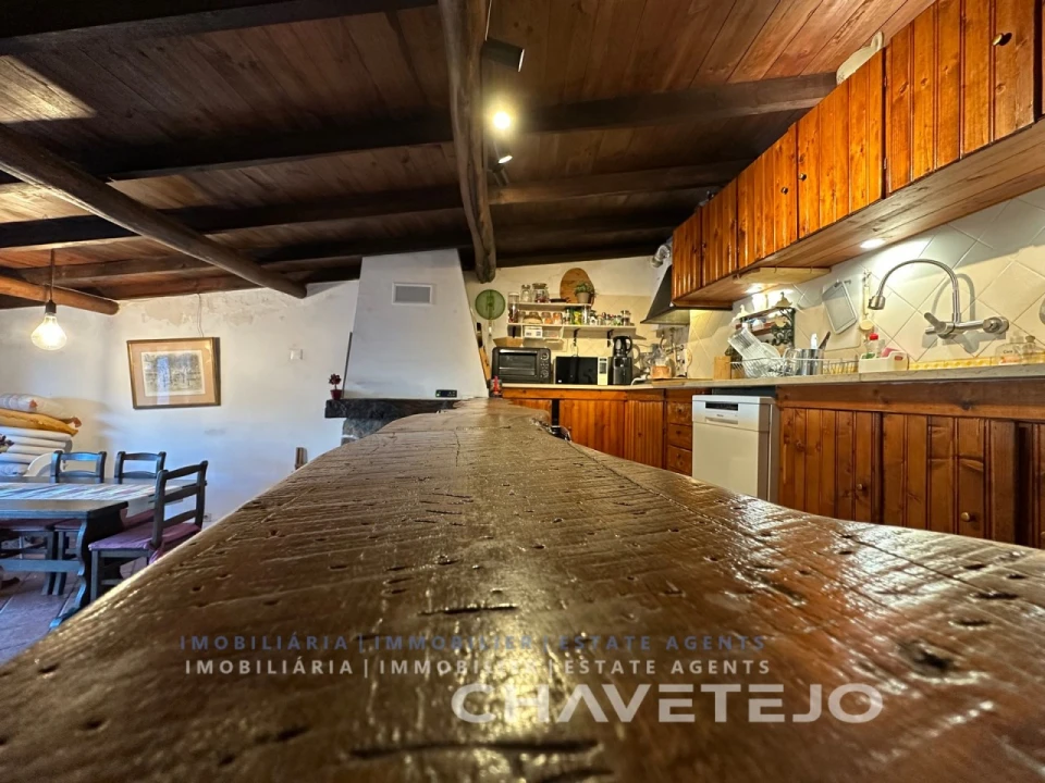 Moradia T2 para Venda em Serra e Junceira Foto 11