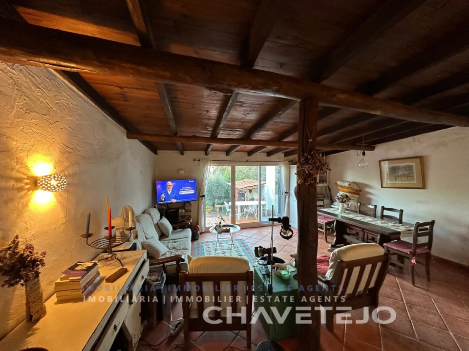 Moradia T2 para Venda em Serra e Junceira Foto 13