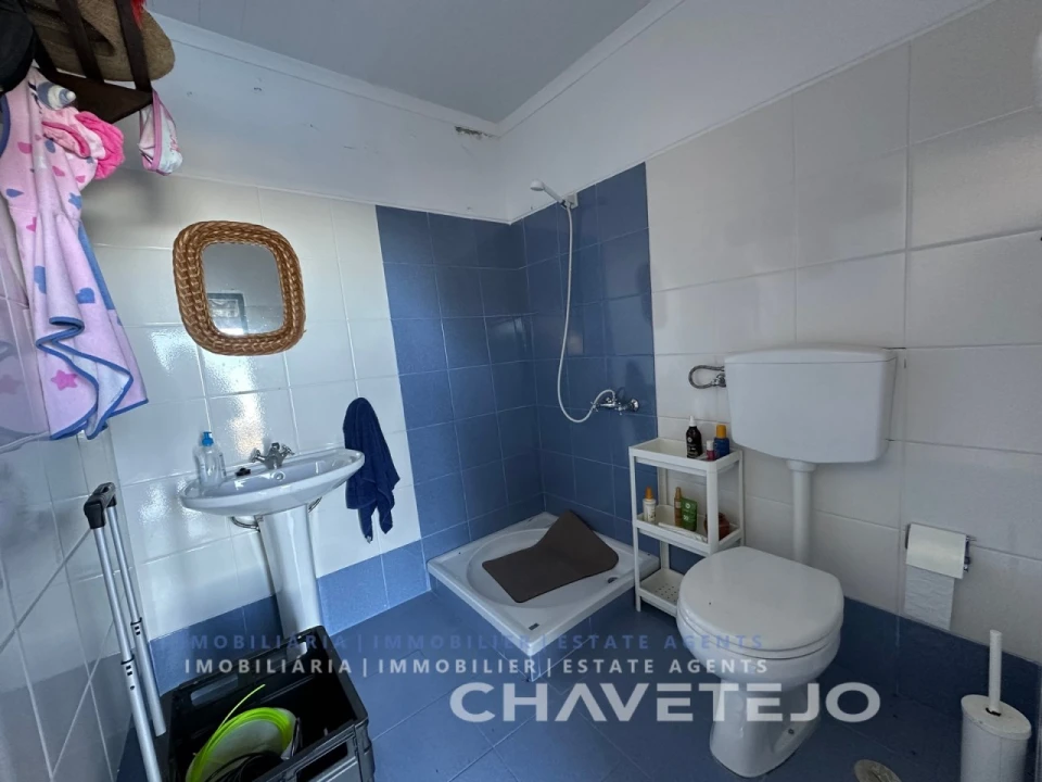 Moradia T2 para Venda em Serra e Junceira Foto 22