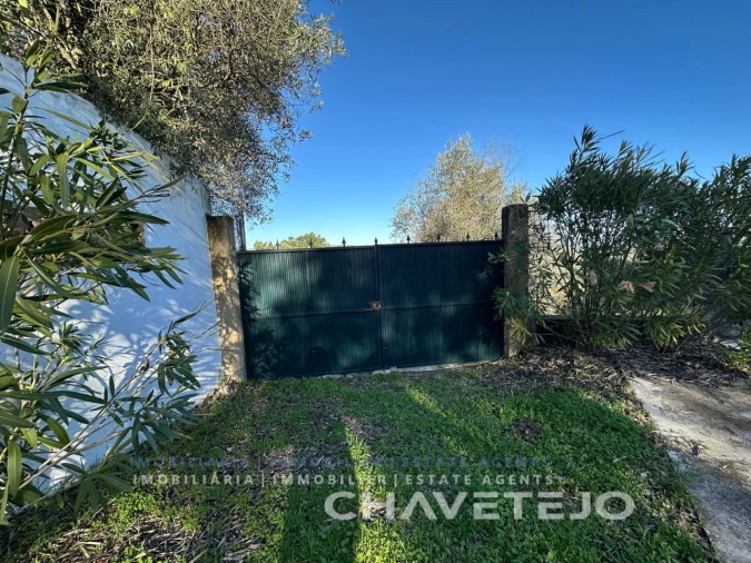 Moradia T2 para Venda em Serra e Junceira Foto 24