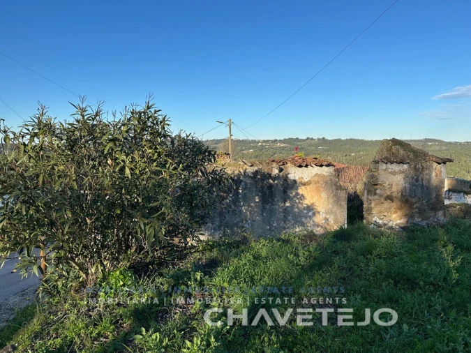 Moradia T2 para Venda em Serra e Junceira Foto 29