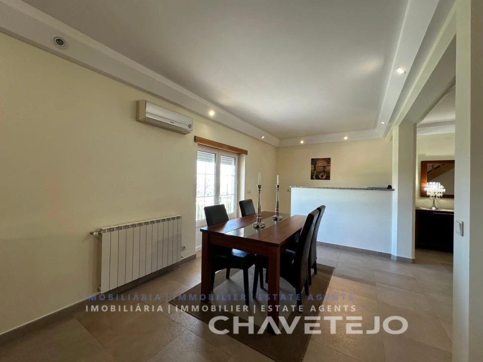 Moradia T4 para Venda em São João Baptista e Santa Maria dos Olivais Foto 32