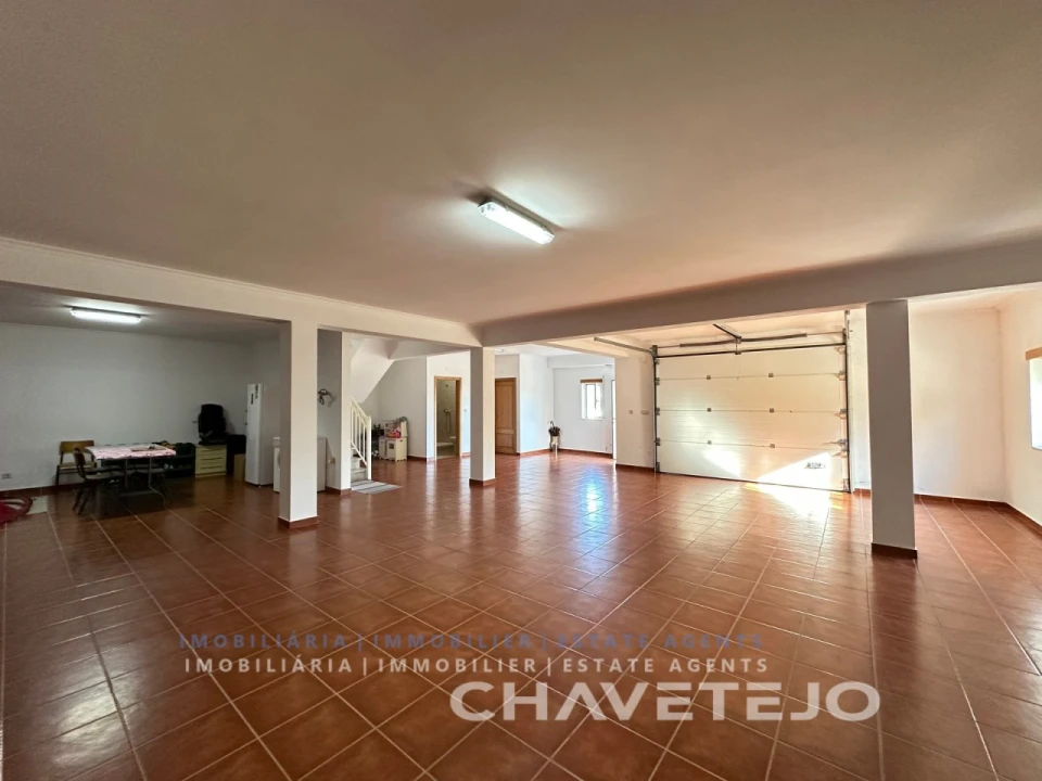 Moradia T4 para Venda em São João Baptista e Santa Maria dos Olivais Foto 61