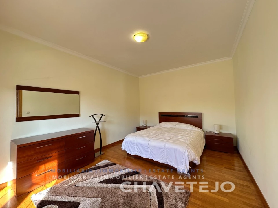 Moradia T4 para Venda em São João Baptista e Santa Maria dos Olivais Foto 44