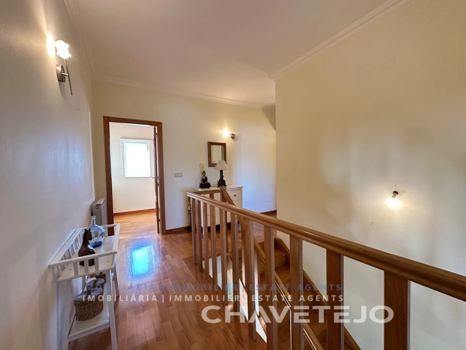 Moradia T4 para Venda em São João Baptista e Santa Maria dos Olivais Foto 49