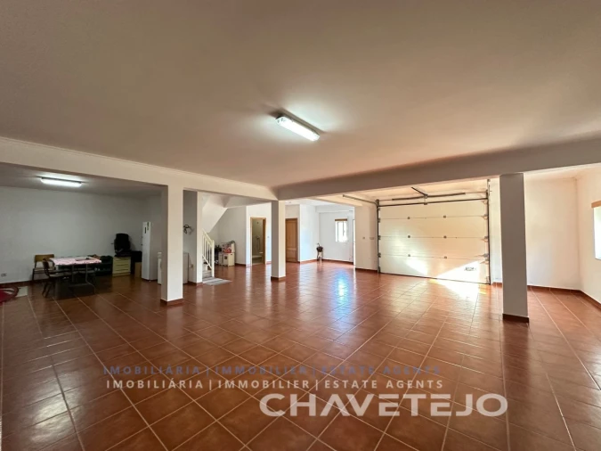 Moradia T4 para Venda em São João Baptista e Santa Maria dos Olivais Foto 61