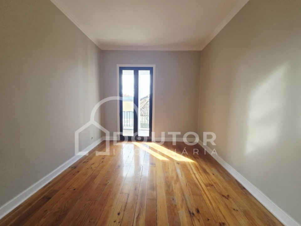 Moradia T3 para Venda em Funchal (Santa Luzia) Foto 21