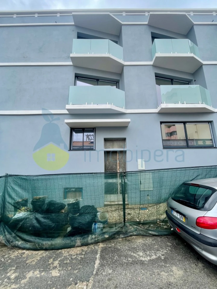 Prédio para Venda em Faro (Sé e São Pedro) Foto 12