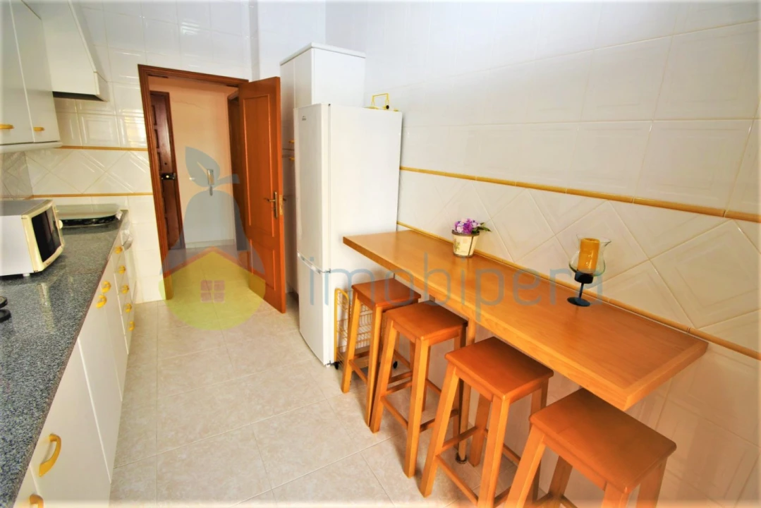 Apartamento T1 para Venda em Armação de Pera Foto 7