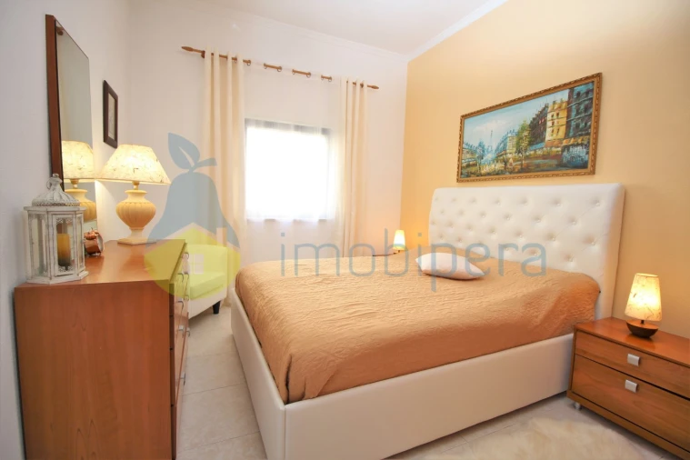 Apartamento T1 para Venda em Armação de Pera Foto 4
