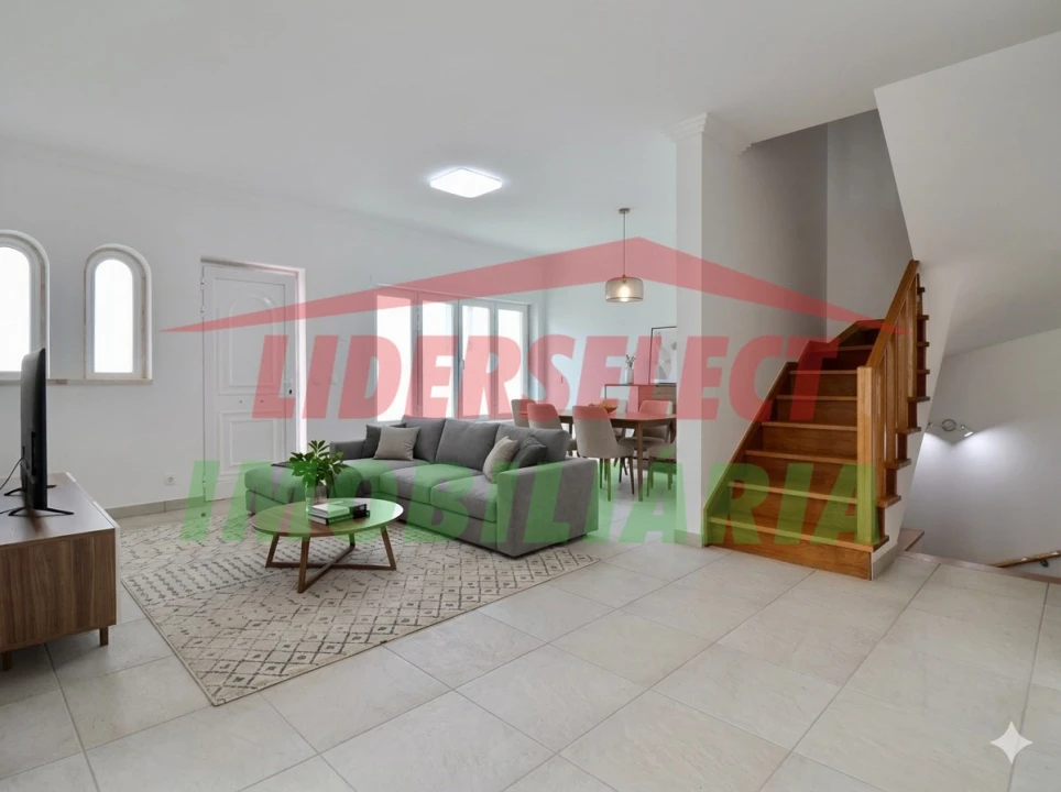 Moradia T3 para Venda em Ericeira Foto 4