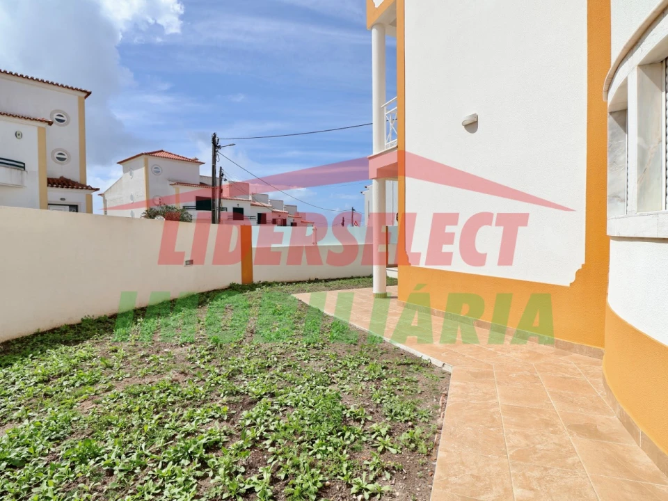 Moradia T3 para Venda em Ericeira Foto 45