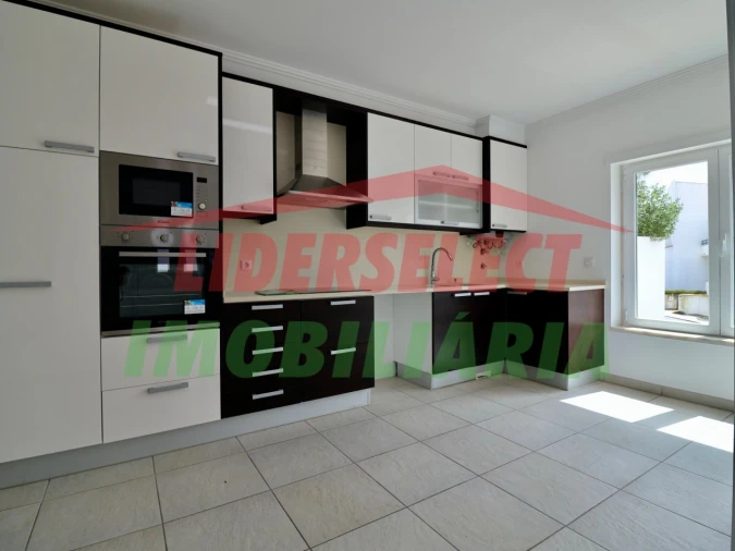 Moradia T3 para Venda em Ericeira Foto 10