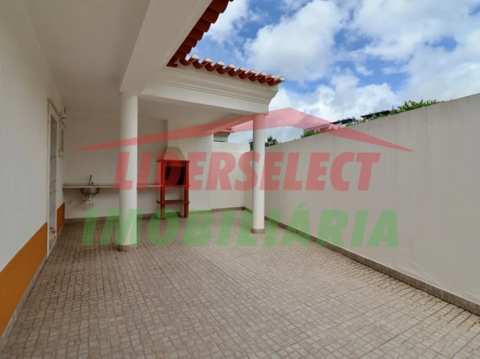 Moradia T3 para Venda em Ericeira Foto 41