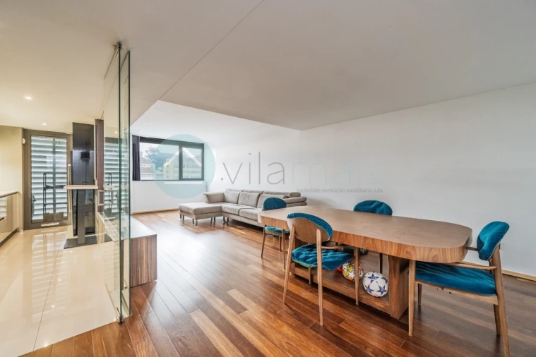 Apartamento T2 para Venda em Campanhã Foto 1