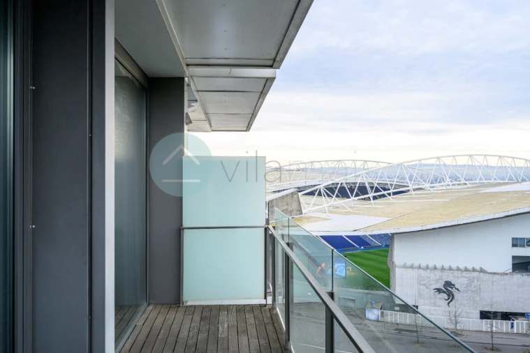 Apartamento T2 para Venda em Campanhã Foto 12