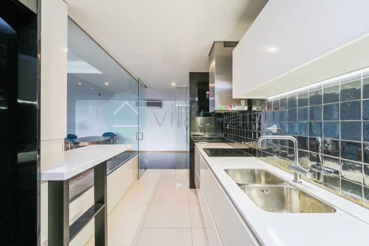 Apartamento T2 para Venda em Campanhã Foto 21