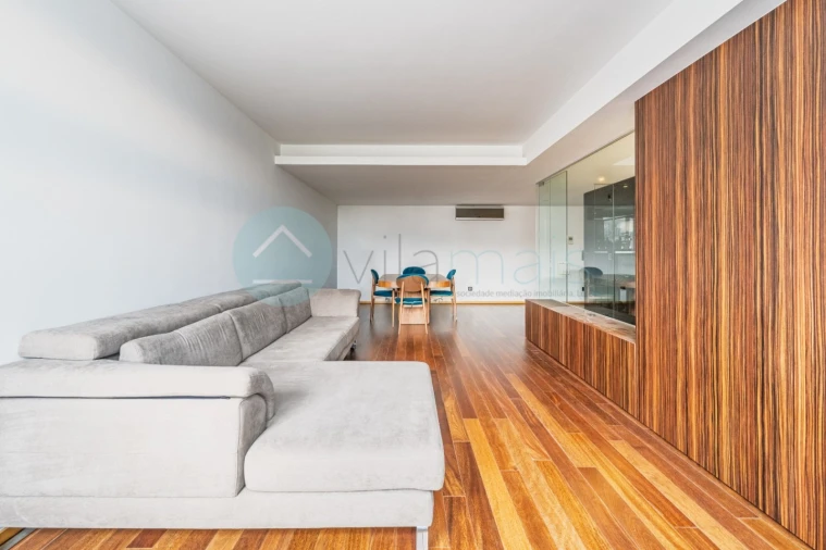 Apartamento T2 para Venda em Campanhã Foto 28