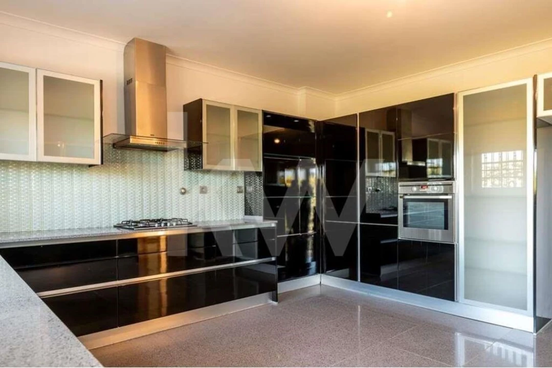 Moradia T5 para Venda em Cascais e Estoril Foto 8