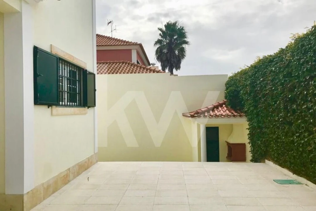 Moradia T5 para Venda em Cascais e Estoril Foto 20