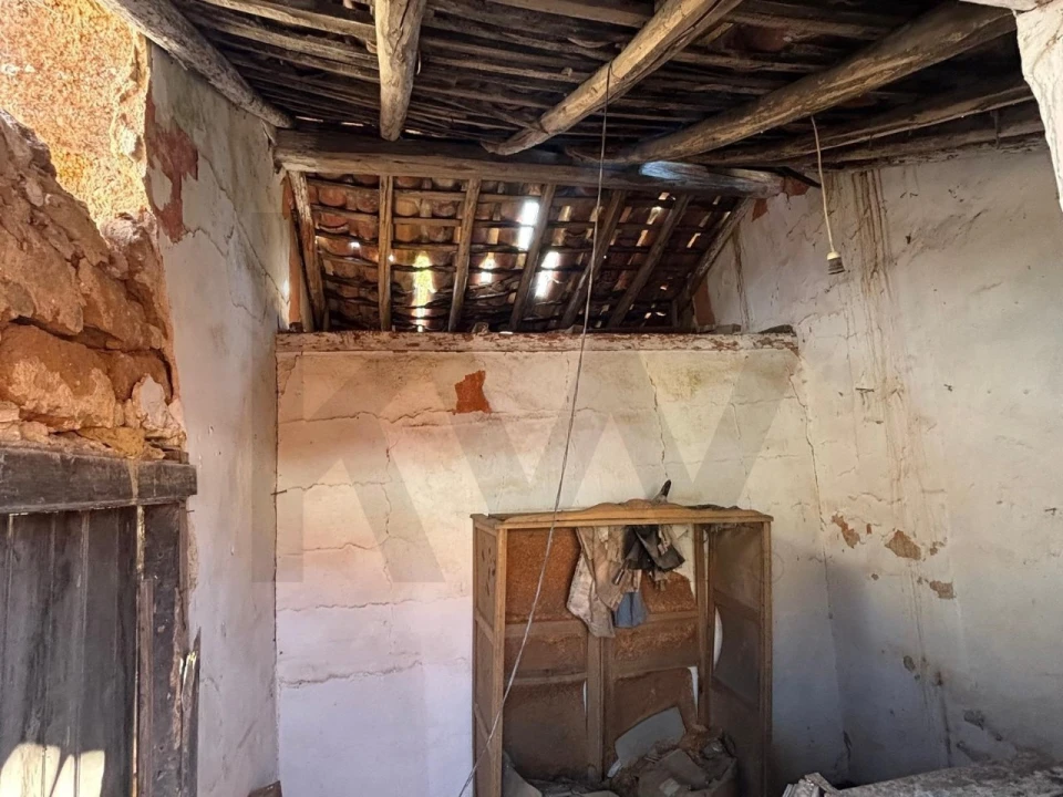 Moradia T2 para Venda em Arrouquelas Foto 9