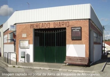 Moradia T2 para Venda em Arrouquelas