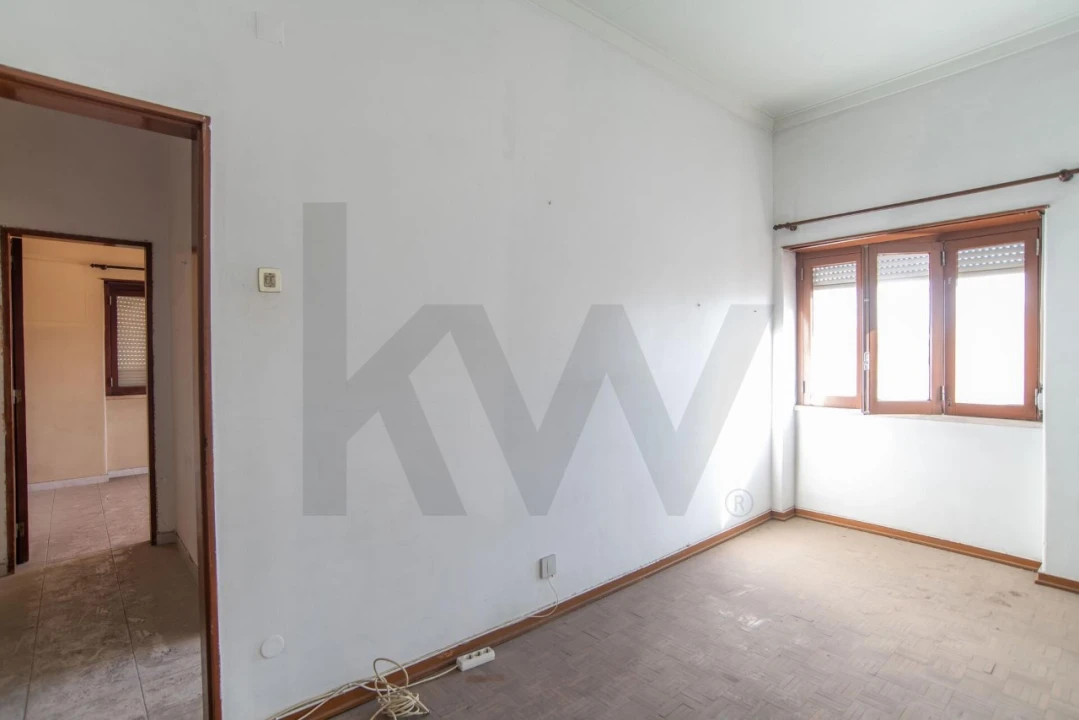 Apartamento T3 para Venda em Almada, Cova da Piedade, Pragal e Cacilhas Foto 15