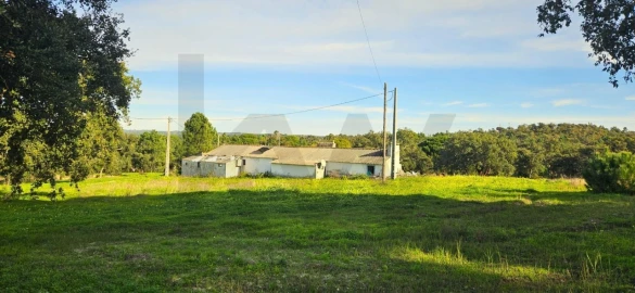 Quinta T4 para Venda em Melides