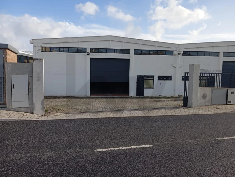 Armazém para Arrendamento em São Domingos de Rana Foto 22