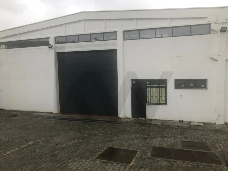 Armazém para Arrendamento em São Domingos de Rana Foto 5