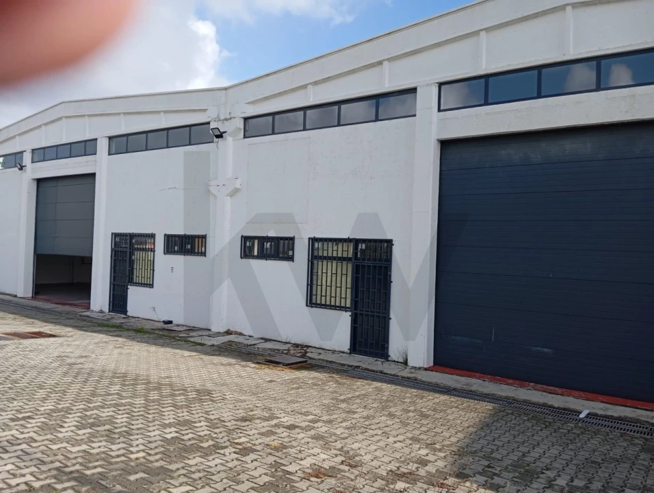 Armazém para Arrendamento em São Domingos de Rana Foto 21