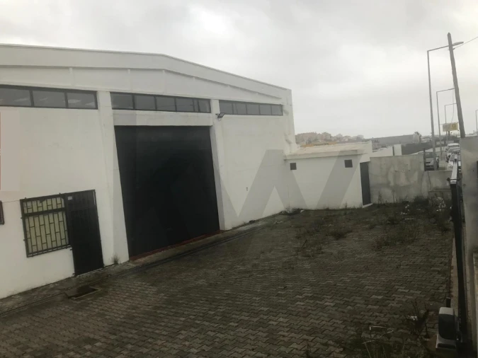 Armazém para Arrendamento em São Domingos de Rana Foto 6