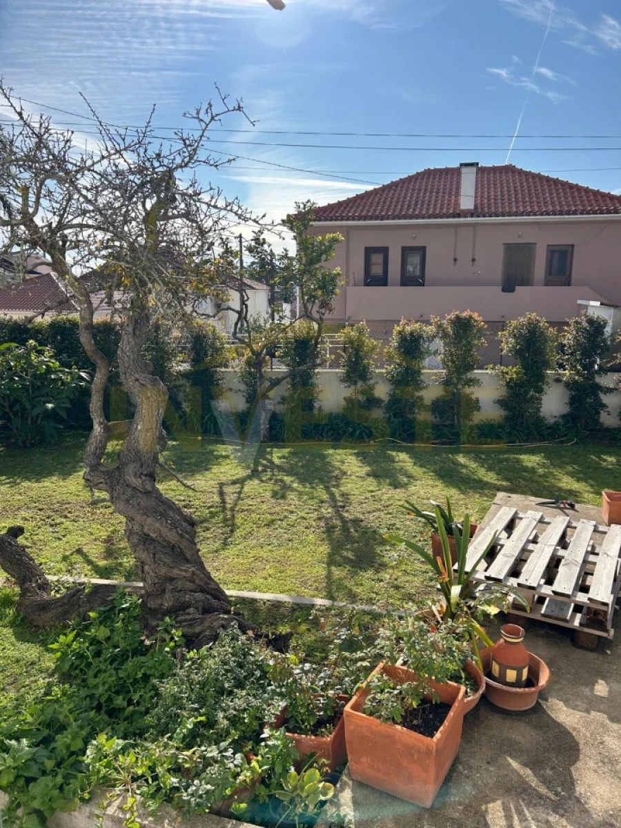 Moradia T1 para Venda em Cascais e Estoril Foto 10