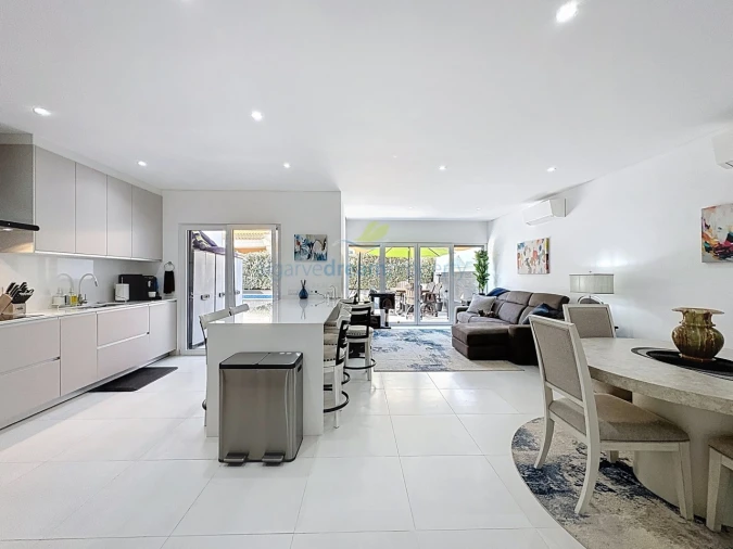 Moradia T3 para Venda em Algoz e Tunes