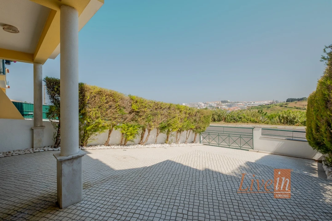 Moradia T3 para Venda em Ericeira Foto 46