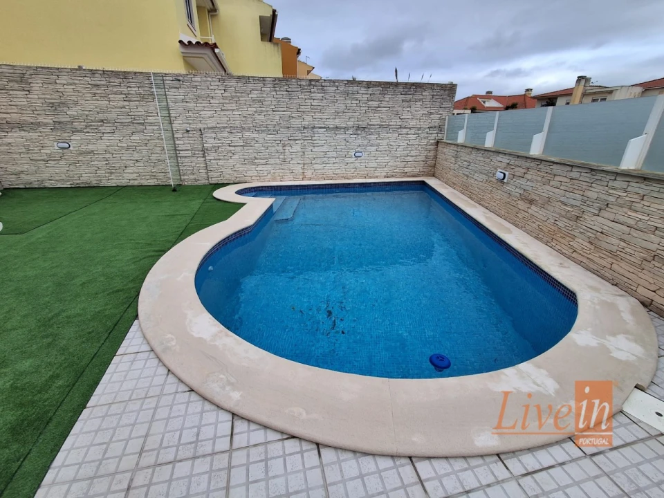 Moradia T3 para Venda em Silveira Foto 34