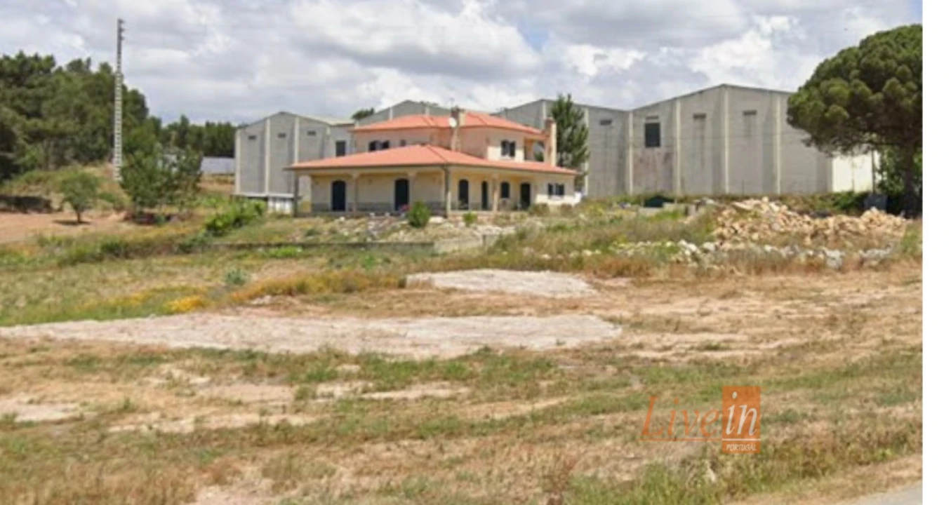 Moradia T4 para Venda em Ramalhal Foto 4