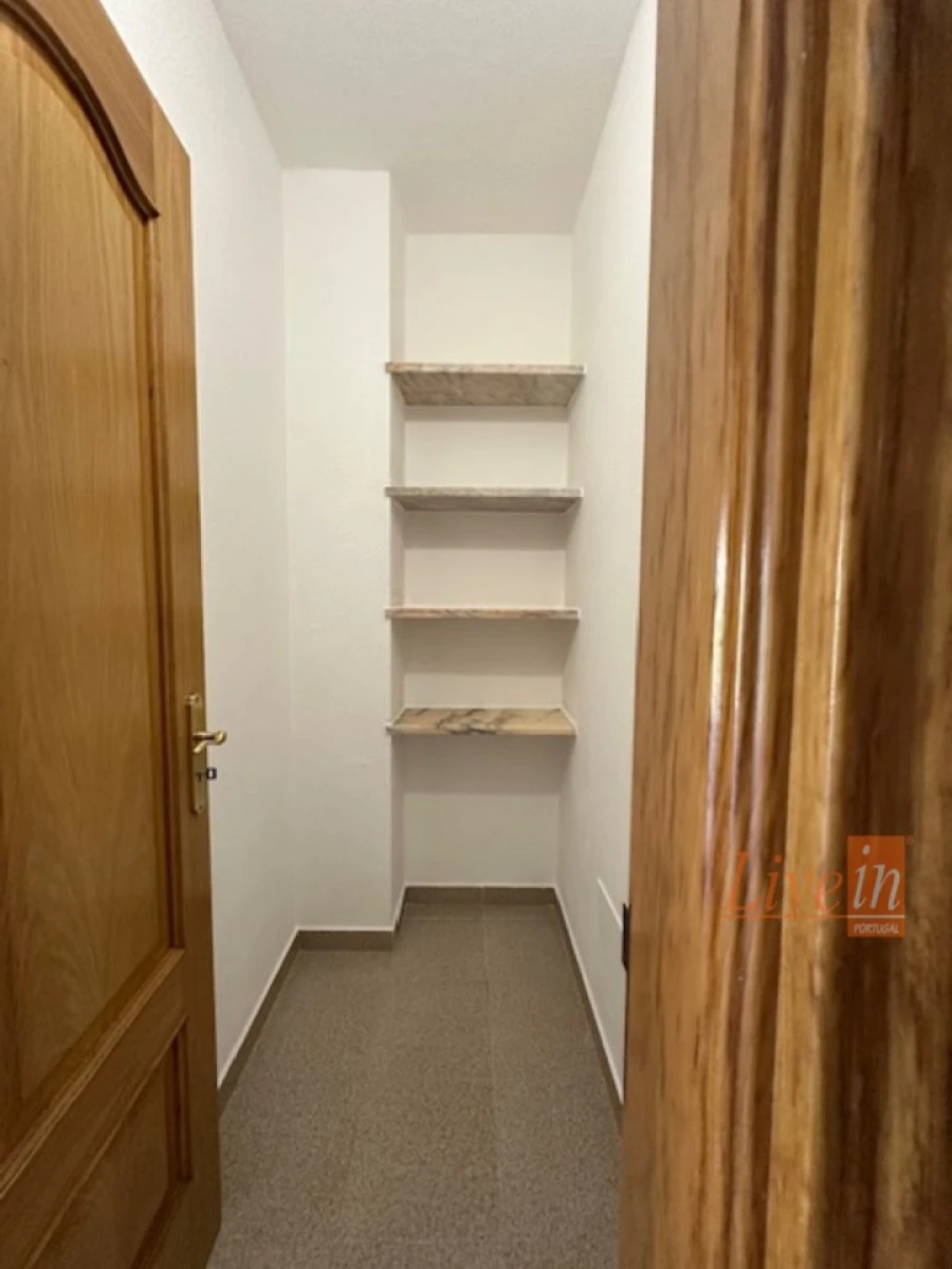 Apartamento T2 para Arrendamento em Malveira e São Miguel de Alcainça Foto 3