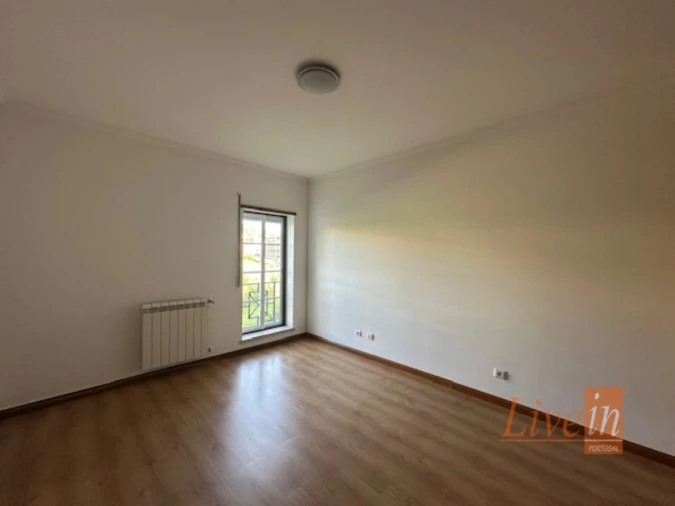 Apartamento T2 para Arrendamento em Malveira e São Miguel de Alcainça Foto 11