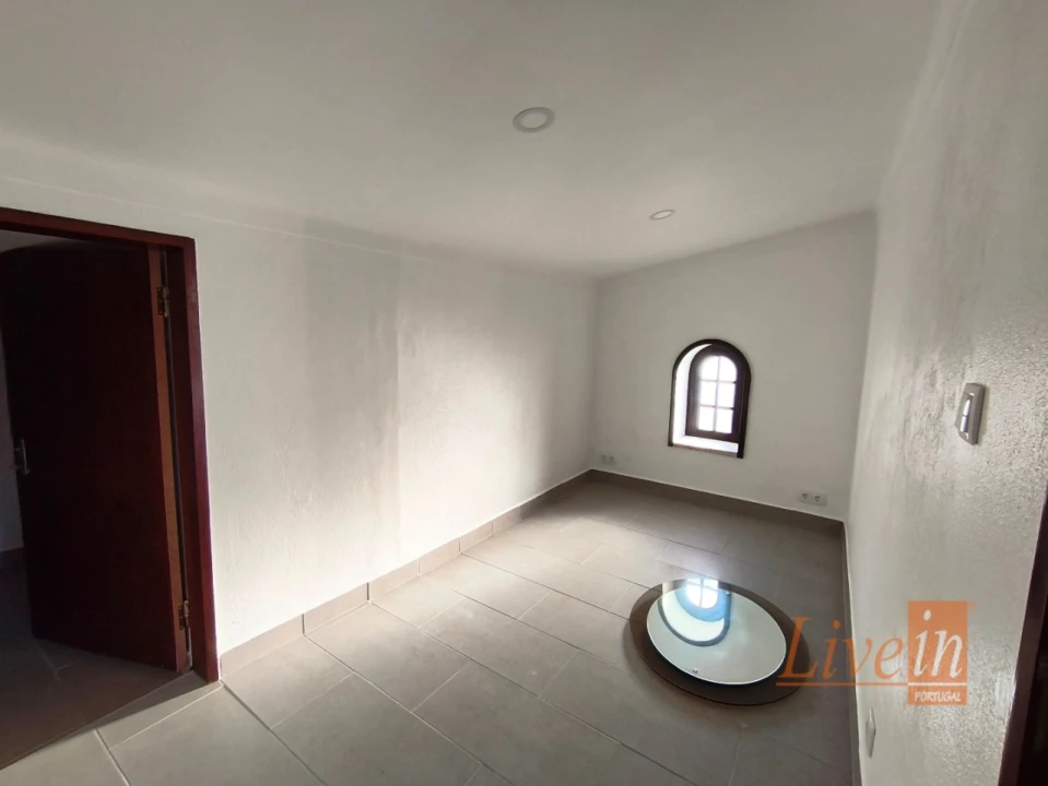 Moradia T2 para Arrendamento em Mafra Foto 10