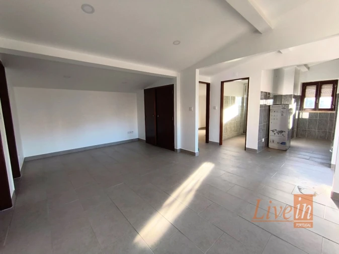 Moradia T2 para Arrendamento em Mafra Foto 7