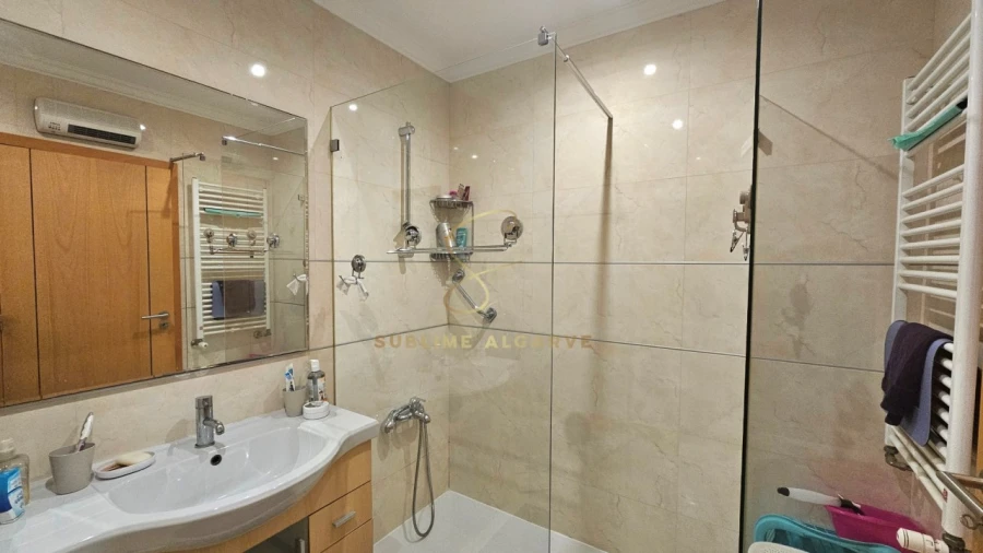 Apartamento T2 para Venda em Lagos (São Sebastião e Santa Maria) Foto 15