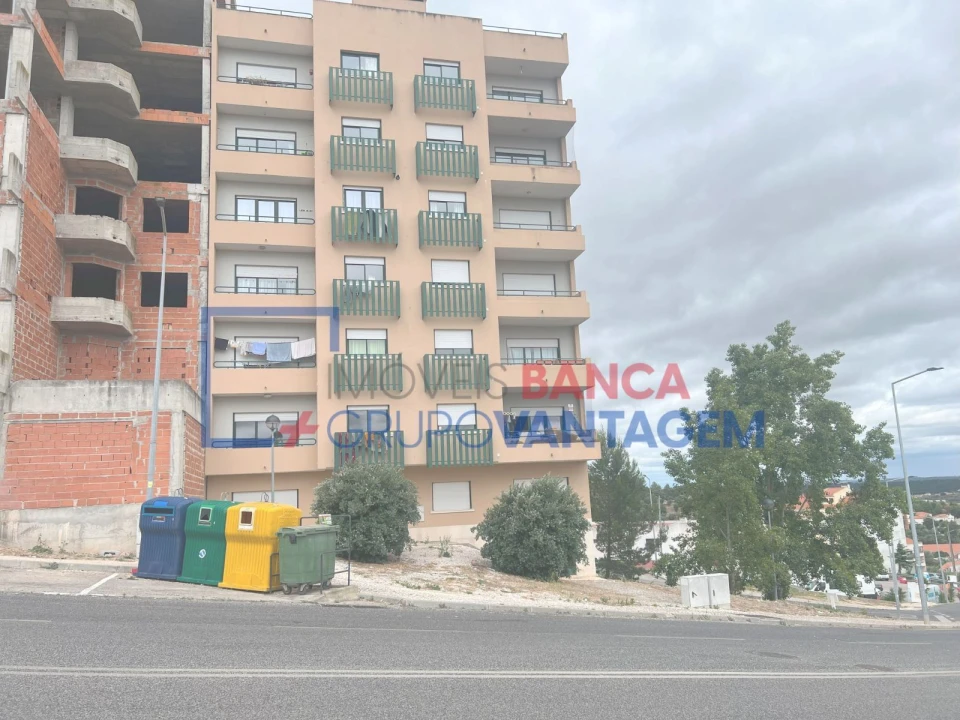 Apartamento T2 para Venda em Alenquer (Santo Estêvão e Triana) Foto 2