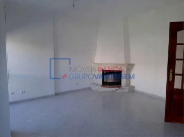 Apartamento T3 para Venda em Rio de Mouro