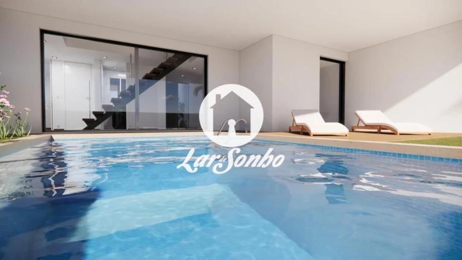 Moradia T3 para Venda em Gemeses Foto 2