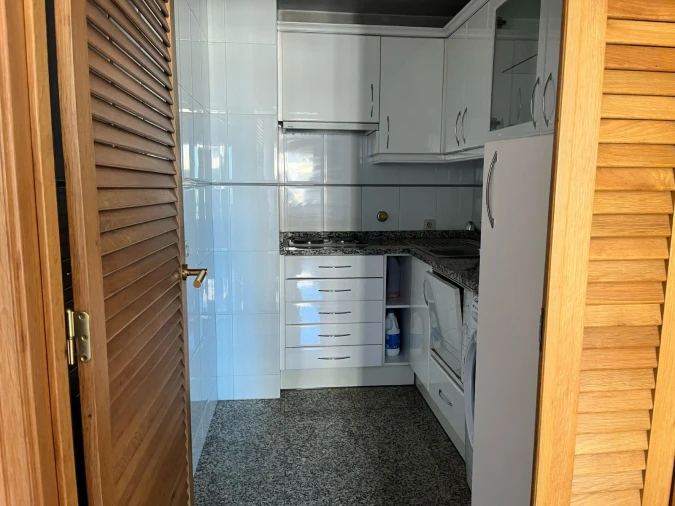 Apartamento T1 para Arrendamento em Arcozelo Foto 15