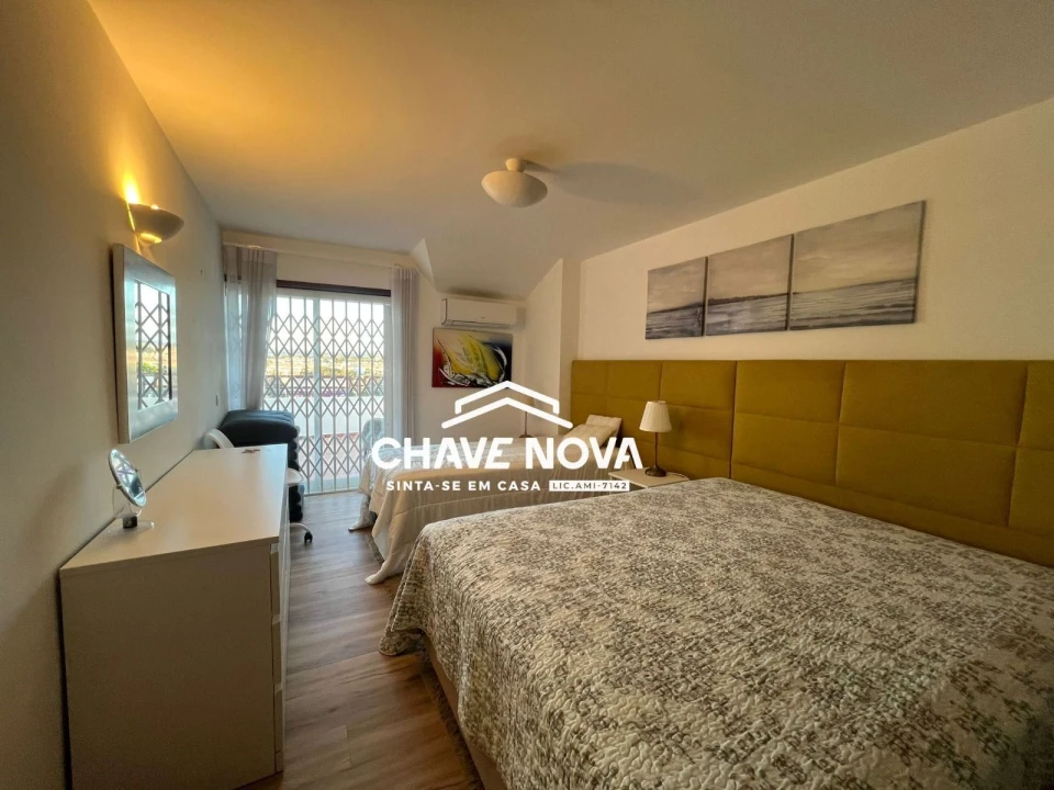 Apartamento T2 para Venda em Quarteira Foto 10